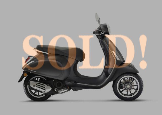 image.php?pic=images/listings/listing_20802021_02_Vespa_PrimaveraS_50-neropaco_LatDX_bianco-1100x786.jpg&width=640&sold=1