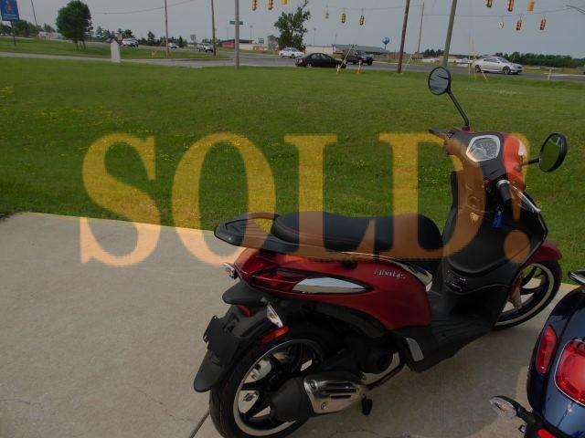 image.php?pic=images/listings/listing_7113PIC-095-Custom.JPG&width=640&sold=1